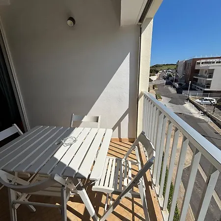 150m De La Conque Et Commerces 4p Appartamento